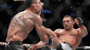 "What the f**k just happened"- Twitter goes mad over Michael Chandler's brutal knockout of Tony Ferguson at UFC 274