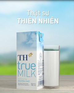 Hoàn toàn từ sữa tươi sạch nguyên chất của Trang trại TH - Trang trại bò sữa tập trung ứng dụng công nghệ cao lớn nhất thế giới, Sữa tươi sạch TH true MILK giữ vẹn nguyên dưỡng chất và tinh tuý từ thiên nhiên, tốt cho sức khoẻ cả gia đình. Mua ngay tại: ► Hệ thống cửa hàng TH true mart: https://www.thmilk.vn/he-thong-cua-hang/ ► Website: thtruemart.vn ► Ứng dụng: TH eLIFE ► ShopeeFood: https://bit.ly/THtruemart-ShopeeFood ► Grabmart: http://bit.ly/THtruemart-GrabMart ► Baemin: http://bit.ly/THtr