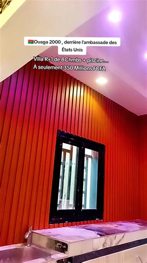 Prix revu à la baisse ! Villa de prestige à Ouaga 2000 – En ventre . 📍 Localisation : Zone A1, derrière l’Ambassade des USA, proche de Salitas. Duplex moderne sur 600 m² de document attestation , avec : * 8 chambres 7 salles d’eau * 2 salons lumineux * 2 cuisines équipées * Piscine privative * Système de sécurité renforcé * une dépendance * toilettes externes * ... 💰 Prix : 350 millions FCFA ( négociable) 📲 Contact WhatsApp : 56 20 50 58 ➡️ Visite uniquement sur rendez-vous #BurkinaImmobilier