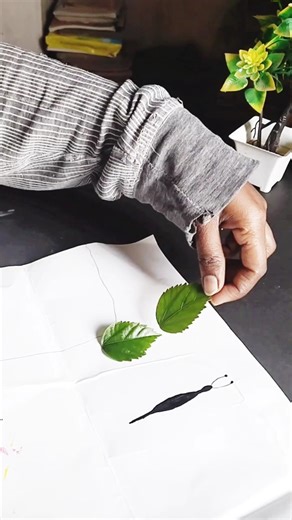 Butterfly 🦋 With Leaf 🌿 #painting #art #crafts #artshorts #artwork #diy #butterfly #leafartwork