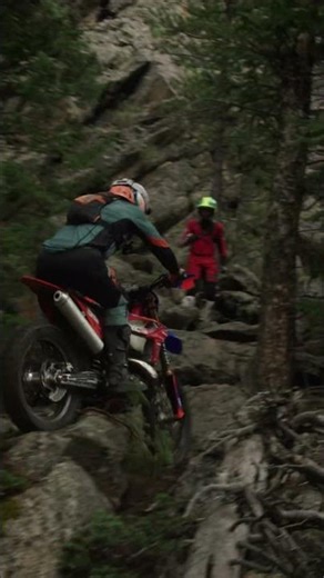 Who gets the cleanest line in the 2025 Burros No Dab Challenge?