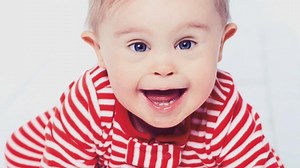 Modeling Agencies Rejecting Down-Syndrome Toddler. Wait And See What Mommy Does.