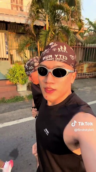 City run ครั้งแรก บรรยากาศดี สนุกมากครับ 👍#cityrun #cityrunuthaithani #uthaithani #อุทัยธานี #วิ่ง