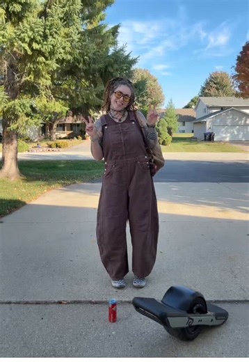 overalls & overthinking ☺️ #fyp #ootd #outfitoftheday #dreadlocks #tattoos