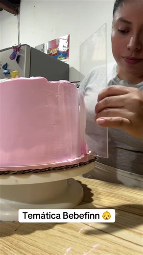 Creative Customized Cakes by Bebefinn