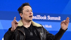 Elon Musk stuns crowd with blunt message: ‘Go f**k yourself’