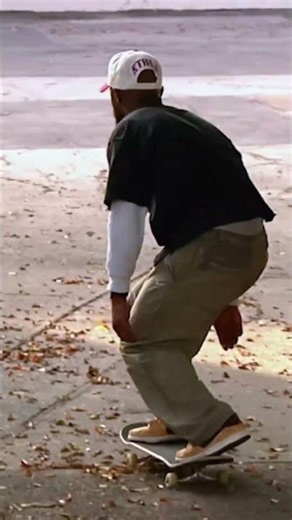 Street Tricks by Dashawn Jordan #bowshock #skater