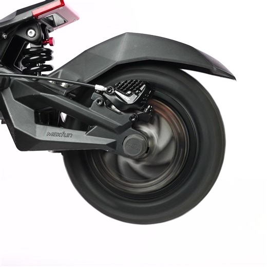Maxfun 10 PRO 2.0 Hyper Scooter Features 🛡 NUTT 4-Piston Hydraulic Disc Brakes. . NUTT 4-Piston Hydraulic Disc Brakes for e-scooters deliver strong, instant stopping power, smooth responsiveness, and stable performance. Ideal for urban rides - handles frequent stops and slight slopes with reliable control. . Ride Smarter, Faster, Farther with Maxfun 10 PRO 2.0. Looking for dealers in Europe! . #scooter #electricscooter #escooter #electricscooters #escooterlife #ElectricRide #maxfun #maxfunscoot