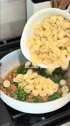 orecchiette with spicy sausage & broccoli
