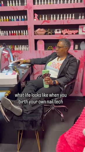 Juwells Nails Co. on Instagram: "Unlimited nail appointments for life 🙂‍↕️🩷 at any hour too 😭 January books open! ❄️ ————>>>>>>>——->>>>> If viewing, follow @juwellsnails 💕 ••••• ••••••• ••••••••• #inspo #you #explorepage✨ #fypシ❤️💞❤️ #growth #nailedit #nailsnailsnails #growth #moms #photos #nailstyle #nailsart #create"