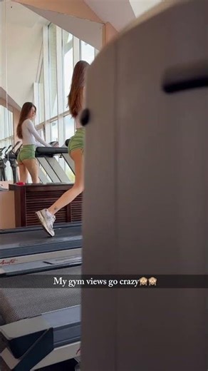 I caught the look 🫢