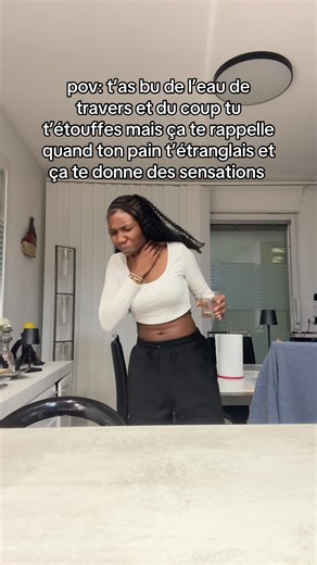 Se noyer dans l'eau et se souvenir du pain