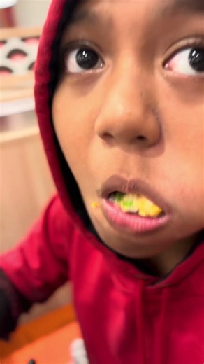 Ketika Pacar Doyan Jajan #indonesianfoodlover #trendingtiktok #shusi #couplecomedy