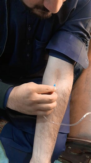 If you want to know how to Pass IV Drip to yourself 🥼💉 #ivinfusions #nurse #hospital #healthcare