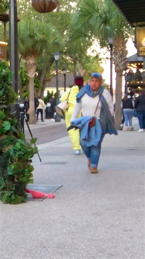 She was so happy and he was so grumpy 😠#prank #bushman