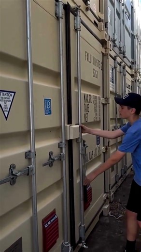 The Ultimate Storage Hack? 20ft Double Door Easy Open Walkthrough from Get Simple Box