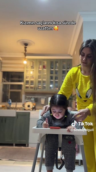 Şampuanı alerjik çocuklar için bire bir 🫶🏼 Sol altta ismimin üstünde bulunan bağlantıya bıraktım şampuanını 😍 #şampuan