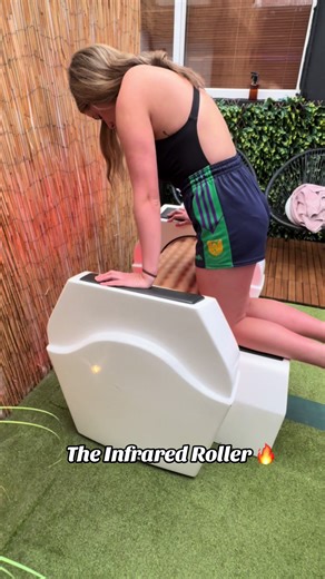 Infrared roller doing the work 🔥 recovery levelled up #TheRecoveryLab #infraredroller #templemore #tipperary