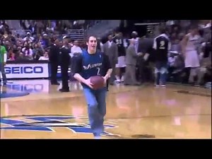 NBA fan humiliate mascot with amazing dunk HD