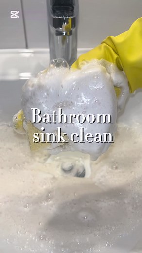Effective Cleaning with Ajax Powder and Bleach