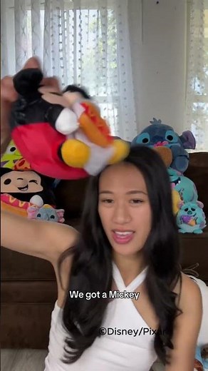 It’s time to unbox the new Snackles!