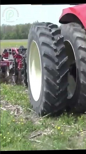 The Salford I-5100 Primary Tillage Superior Soil Management for Enhanced Crop Yields