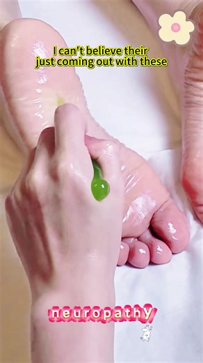 Walking or standing for hours used to make my feet ache, but not now! These supportive insoles with secret massage points keep me feeling great all day long. #HappyFeet #MassagePoints #WorkEssential #StandingApproved #FootSupportPlus​