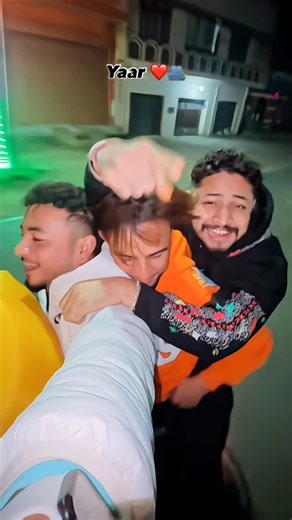 🐅 on Instagram: "❤️🫂 #trendingreels #viralreels #bhfyp"