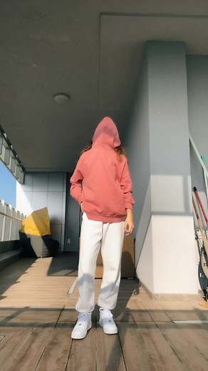 guesswhoisit TikTok'ta