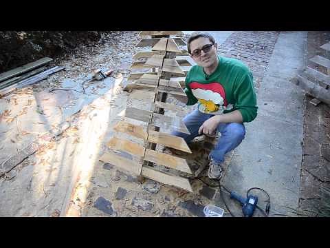 How to make a Pallet Christmas Tree the TARROU way! (Wood Tree)