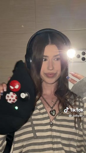 Zrób Piny z Postacią Spidermana DIY