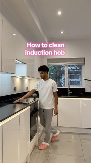 How to clean an induction hob 🩷 #cleantok #cleaningenthusiast #cleaningtips