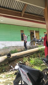 480K views · 10K reactions | dipengunjung akhir bulan membuat hati semakin galau apalagi ada tanggal 31  @sorotan | Silvanus Sakeletuk | Facebook