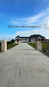Step inside this breathtaking 📍Weatherford, Texas family home! 😎 5 Bed | 9 Bath | 6,646 SqFt | 2.58 Acres 🎥Video @fullpackagemedia #fyp #foryou #hometour #tour #dreamhome #country #luxuryhomes | Full Package Media
