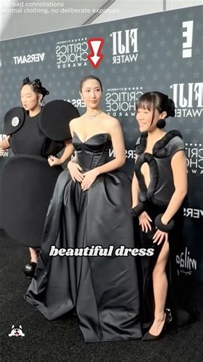 Why is #Ejae always the only one wearing a beautiful dress in Huntr/x? #huntrix #criticschoiceawards