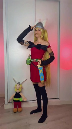 Miku Astérix because Every Miku is canon ! 😀 #asterix #cosplay #vocaloid #hatsunemiku