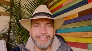 85K views · 10K reactions | ¡Hoy nuestros corazones se llenan de alegría y honra!  Lograr 1 millón de suscriptores en el canal de •YouTube: RokaStereo• es fruto de lo que empezó hace 13 años en el corazón de Dios, han sido años de perseverar y de impactar con mensajes espirituales basados en el manual de instrucciones...ha valido la pena, así que no nos cansaremos de proclamar a todos los continentes la palabra de Dios. GRACIAS  | Emisora RokaStereo | Facebook