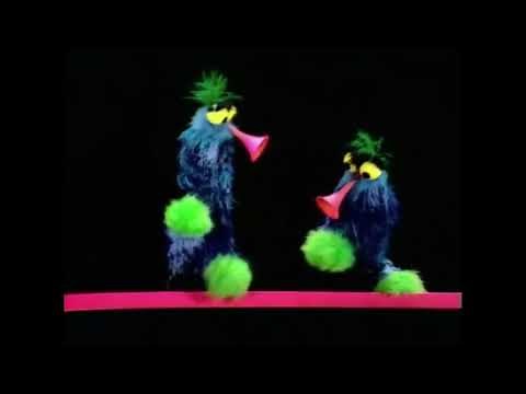 Muppet Songs: The Snerfs - In a Little Spanish Town