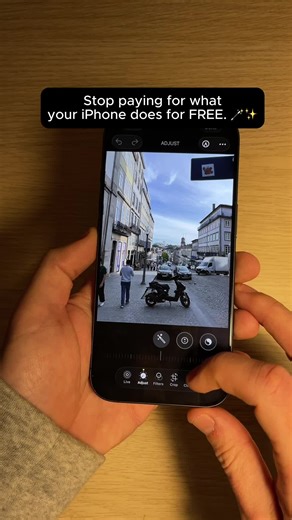 They told you that professional editing takes hours and expensive software. They lied. Apple Intelligence just changed the game forever. Here’s how to clean your photos in one tap. 📸📱 #appleintelligence #iphonehacks #ios26 #photoediting #photographyhacks