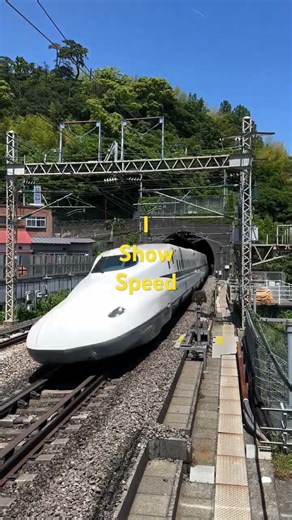 👉SuperFast Bullet Train #Shorts 👍 Like/Subscribe 🙏🫰