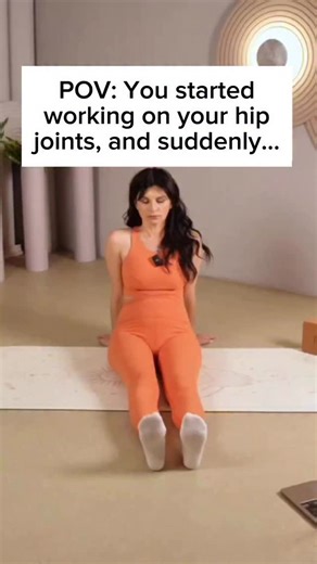 Marina • Women Yoga Coach for 15y • Hormone Yoga For Menopause on Instagram: "🎁 LIMITED-TIME OFFER: TRANSFORM YOUR HEALTH NOW! 👉 Comment YOGA down below, and I’ll send you the HORMONE YOGA course program, reviews, and tips to start 🌸✨ Today, I’m giving you the best deal on my Hormone Yoga course along with special bonuses to kickstart your journey! 🌿✨ 💸 Bring your hormones back to balance with 70% off your first month! 💬 I’ll personally guide you every step of the way to ensure results. 👉