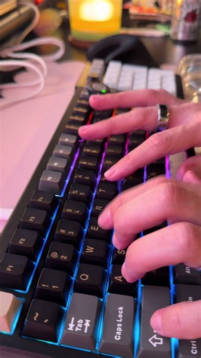 Inky 75 coming in hot for day 19! #fyp #typingasmr #keyboardasmr #keyboard #keebs