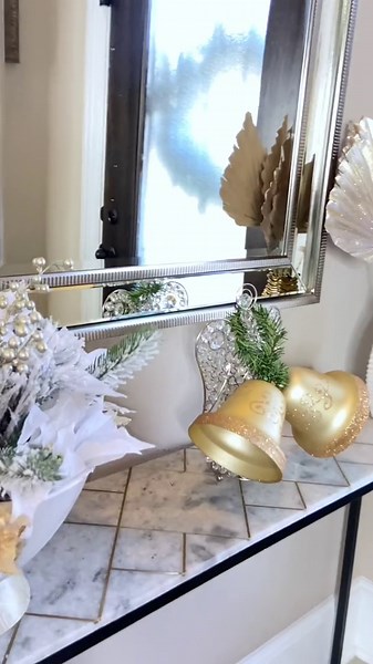 How a Table and Mirror Can Instantly Elevate Your Home’s Style