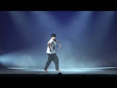 Acky - Popping Solo Performance / URBAN DANCE SHOWCASE