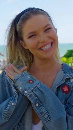 Sports Illustrated Swimsuit on Instagram: "World, meet ELLIE THUMANN! This beauty, fashion and lifestyle content creator turned model is officially an SI SWIMSUIT 2023 ROOKIE and will be gracing the pages of this year’s issue and we can’t wait to see more! Head to the link in our bio to get to know your newest Rookie and see more sneak peeks of her shoot in Puerto Rico! 💫👙"