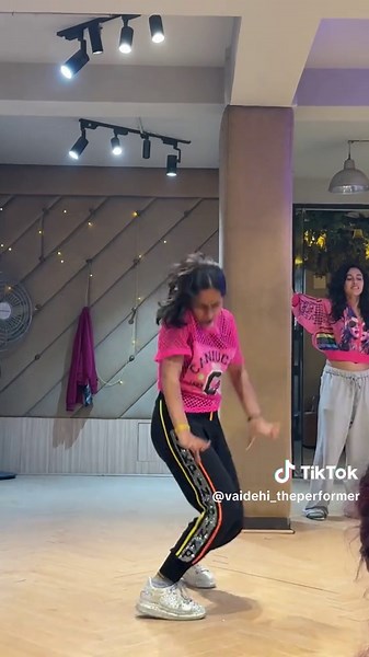 Vaidehi Rastogi على TikTok