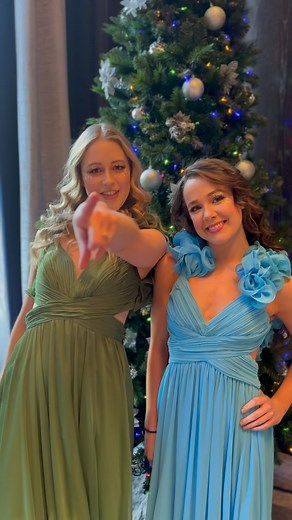 LED Violin Christmas Show with DSQ! Headed to Spicewood, TX this Friday to perform for Spicewood Arts Society at Spicewood Vineyards Event Center @spicewoodvineyards Come out and hear some Trans Siberian Orchestra inspired hits, we’d love to see you! #dsq #livemusic | Dallas String Quartet