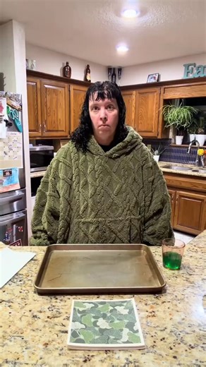 Do you use Swedish Dish Cloths? I do, they are amazing, they absorb so much liquid and clean like a sponge. Bonus: You can put them in the dishwasher to clean them."You either need it, or you don't."HG whispers: "You need them."I'll link them in the comments. 😉