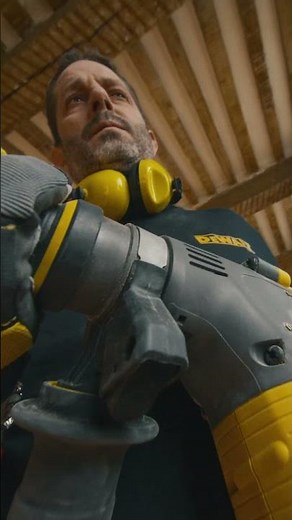 DEWALT® Aussi robuste que vous – La référence des pros avec Paul [FR – FR]