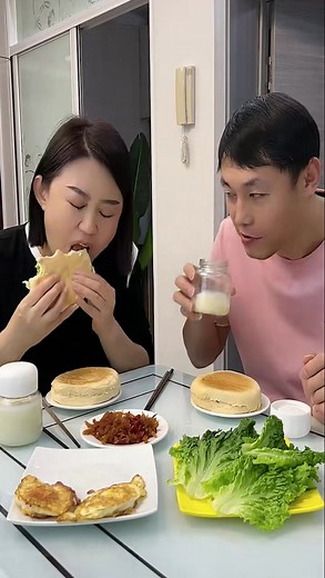 Oh my gosh, it's so fragrant! Homemade super big bowl of spicy mixed noodles/hot pot, satisfying for one person! | Best Viral Video